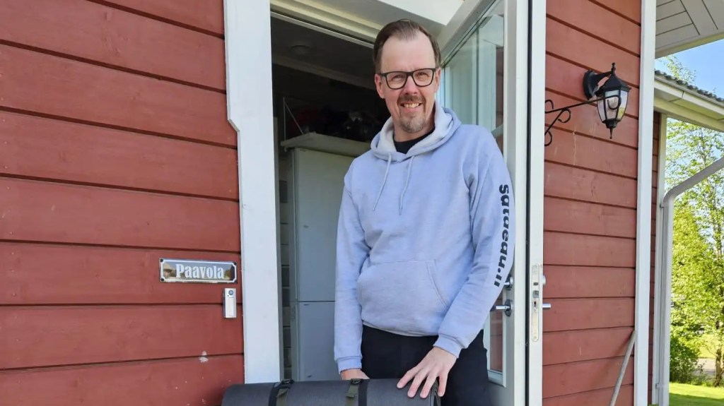 Paperimiehestä lähihoitajaksi stipendin&nbsp;kera